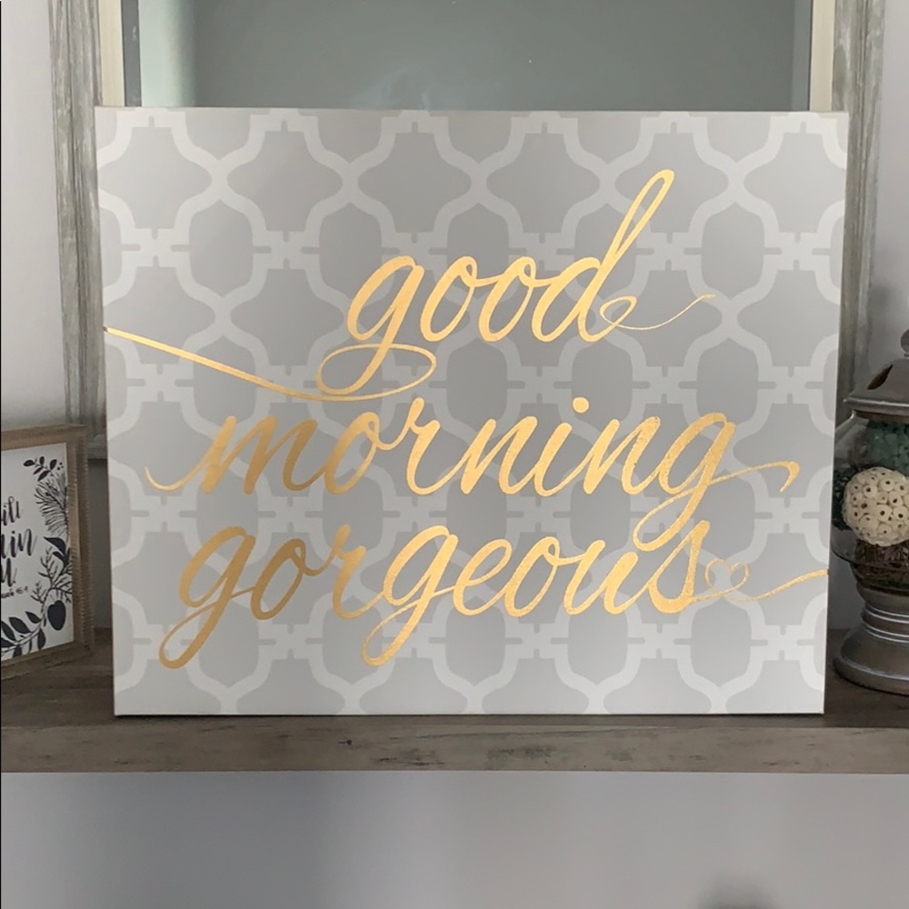 24x20 Patterned Canvas